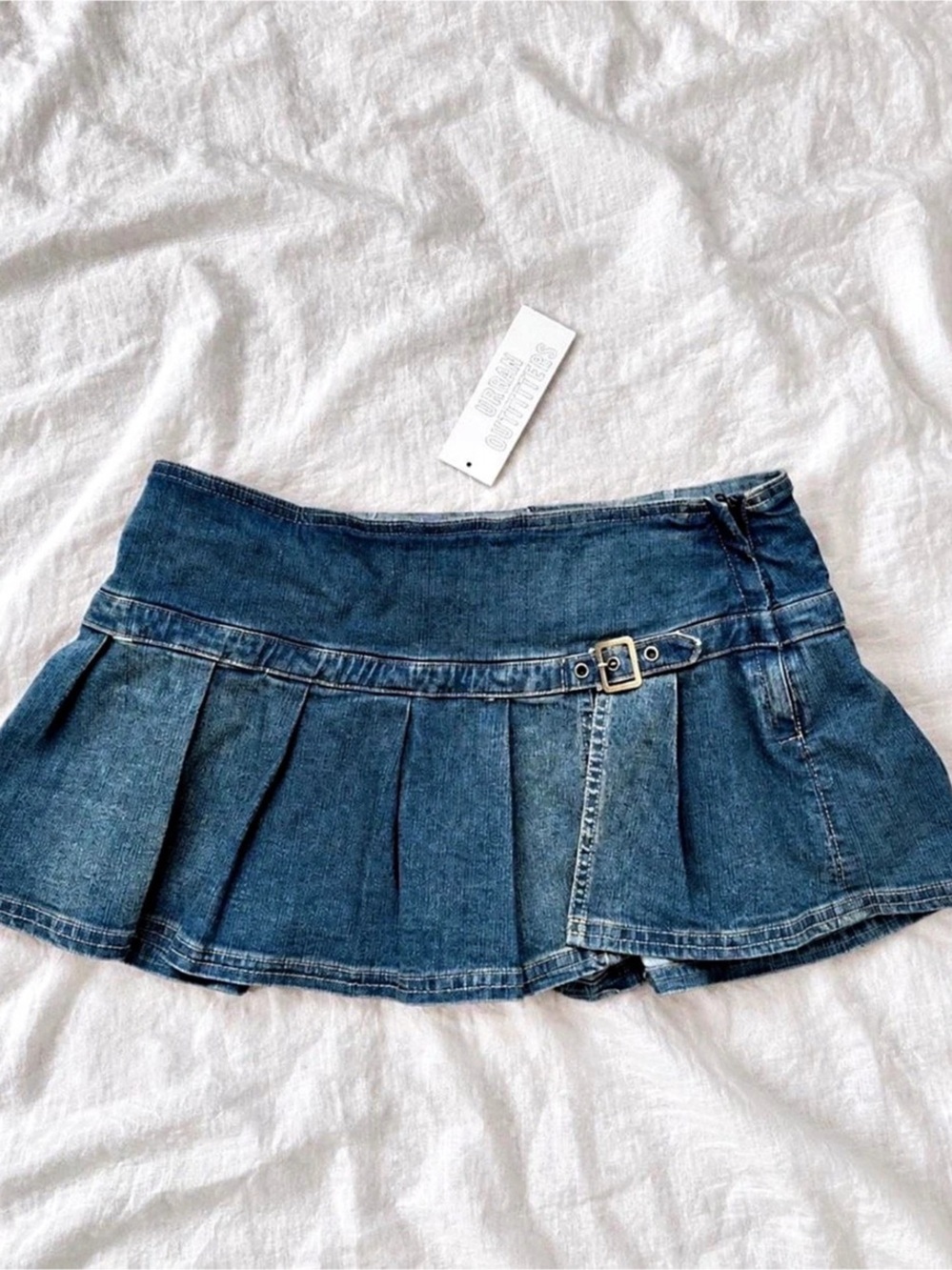BDG Bad Influence Pleated Low-Rise Denim Mini Skort Blue Medium